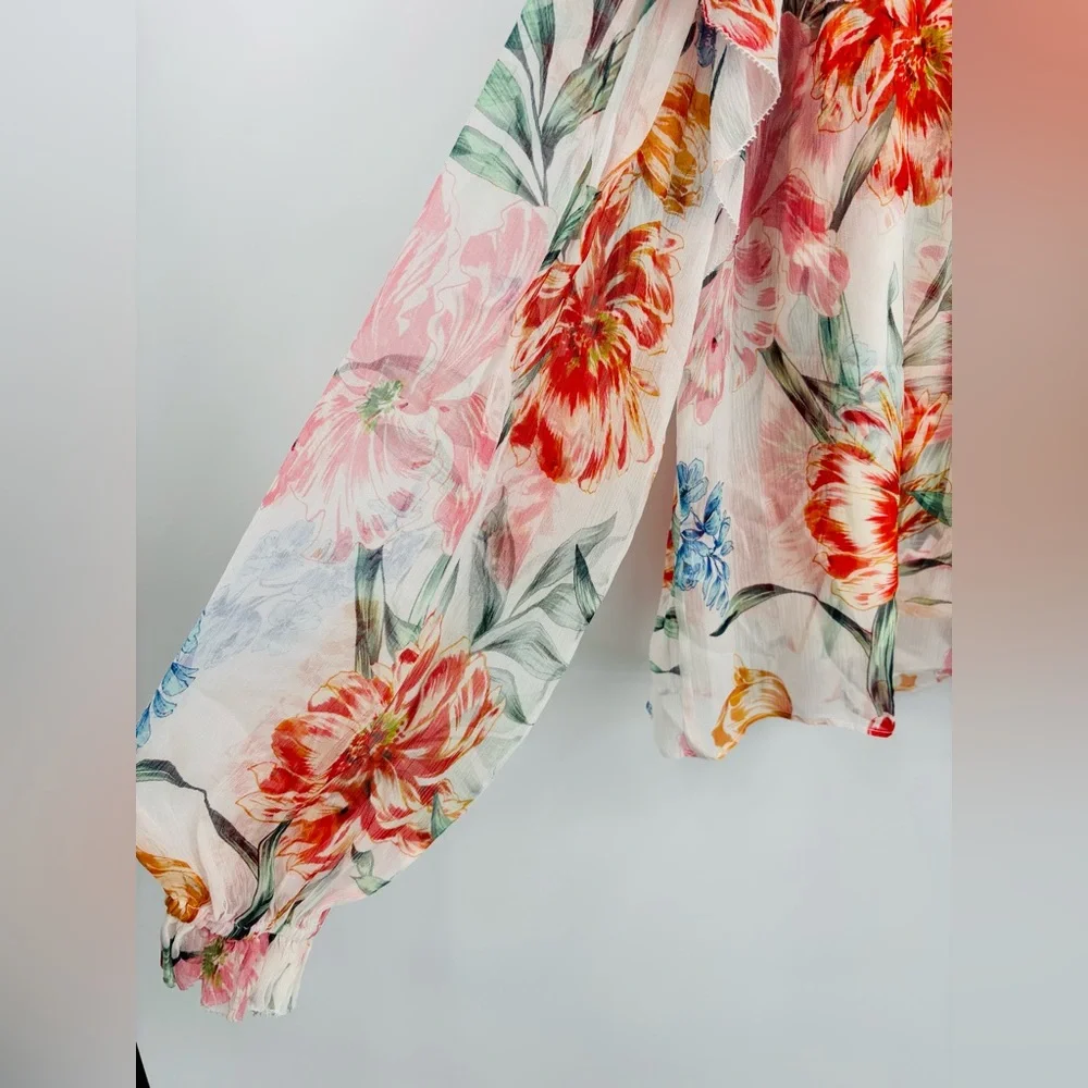 Christy Lynn 2 piece silk top set - Picture 7 of 7